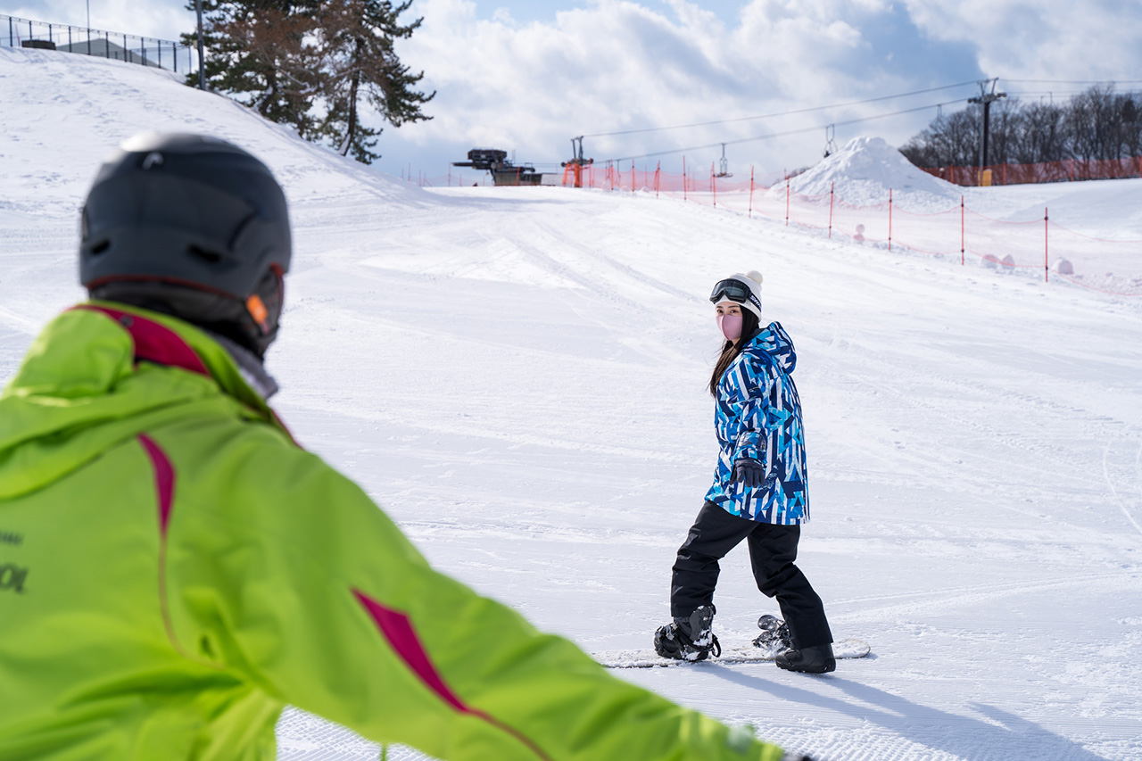 コロナ対策もバッチリ 箱館山スキー場に手ぶらで行って雪遊びを体験してきた M エム Kyoto By Leaf