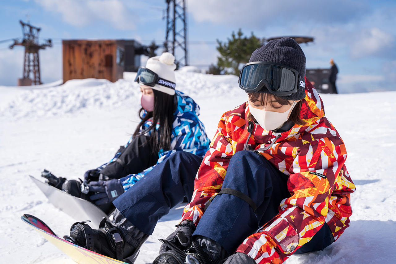 コロナ対策もバッチリ 箱館山スキー場に手ぶらで行って雪遊びを体験してきた M エム Kyoto By Leaf