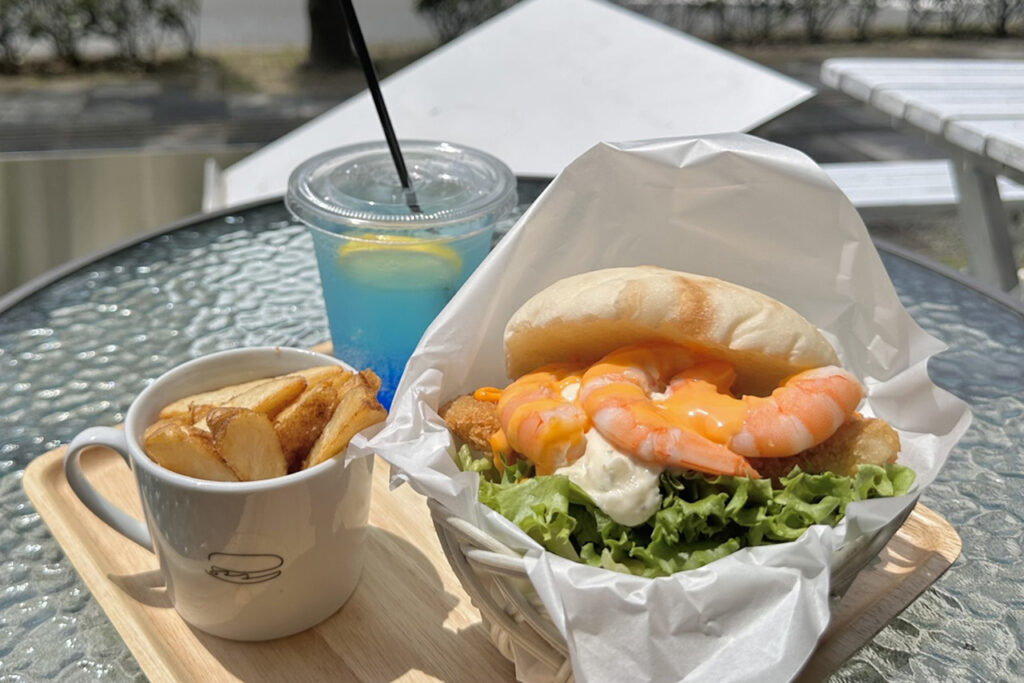 cafe.822 Shrimp Filet-O-Fish Panini Set