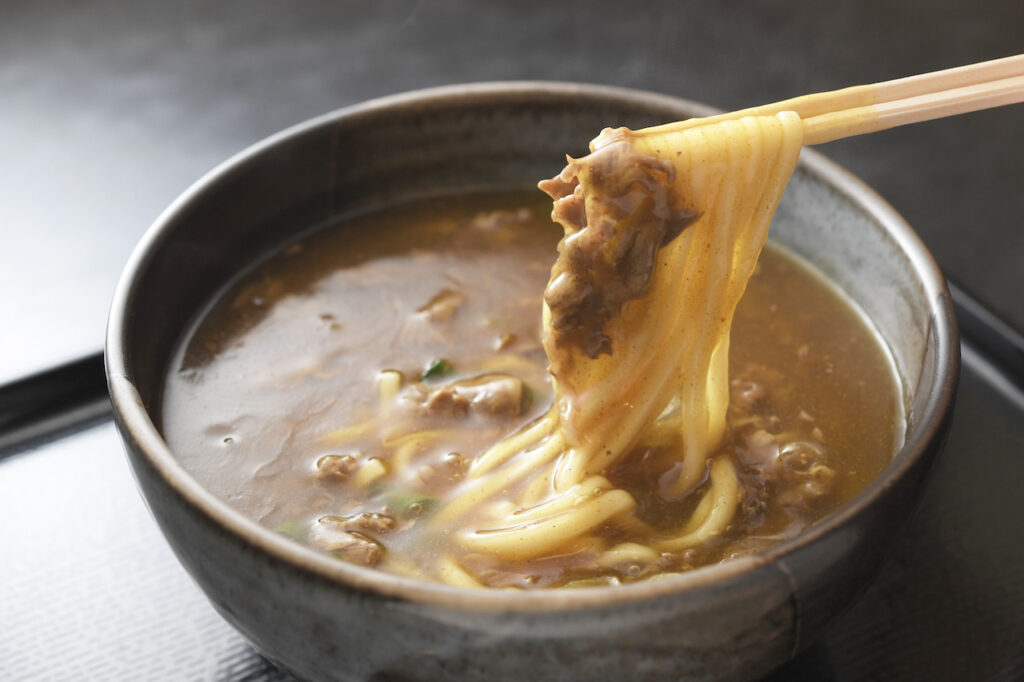 辨慶 東山店のにくカレーうどん