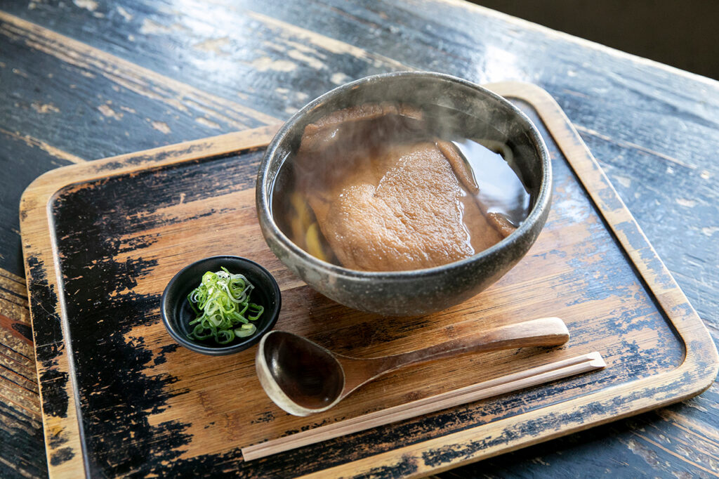 山元麺蔵きつねうどん