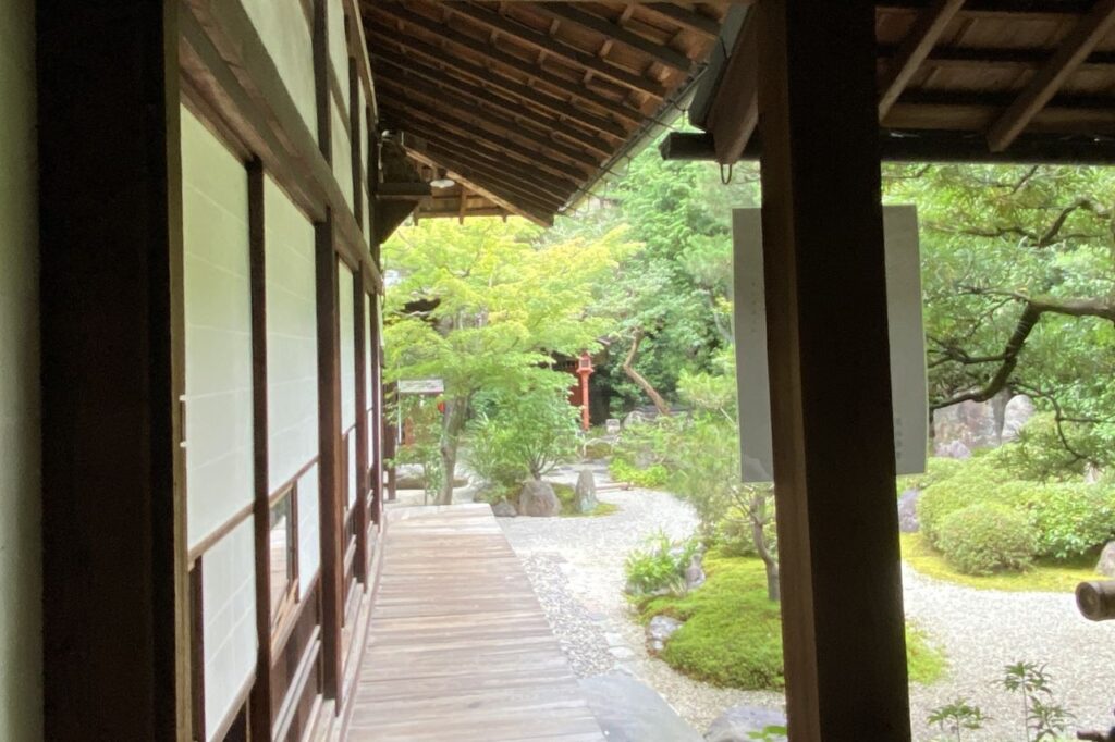 六道珍皇寺　井戸