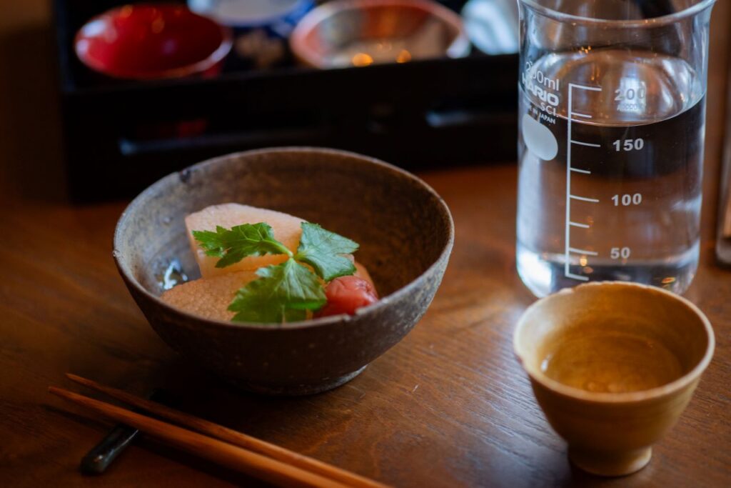 一献うるうる 山芋のさっと煮梅風味