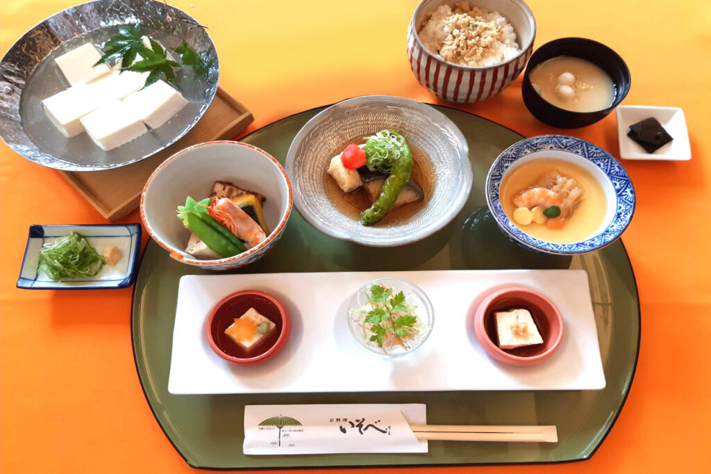 Kyoto Cuisine Isobe "Yudofu Zen