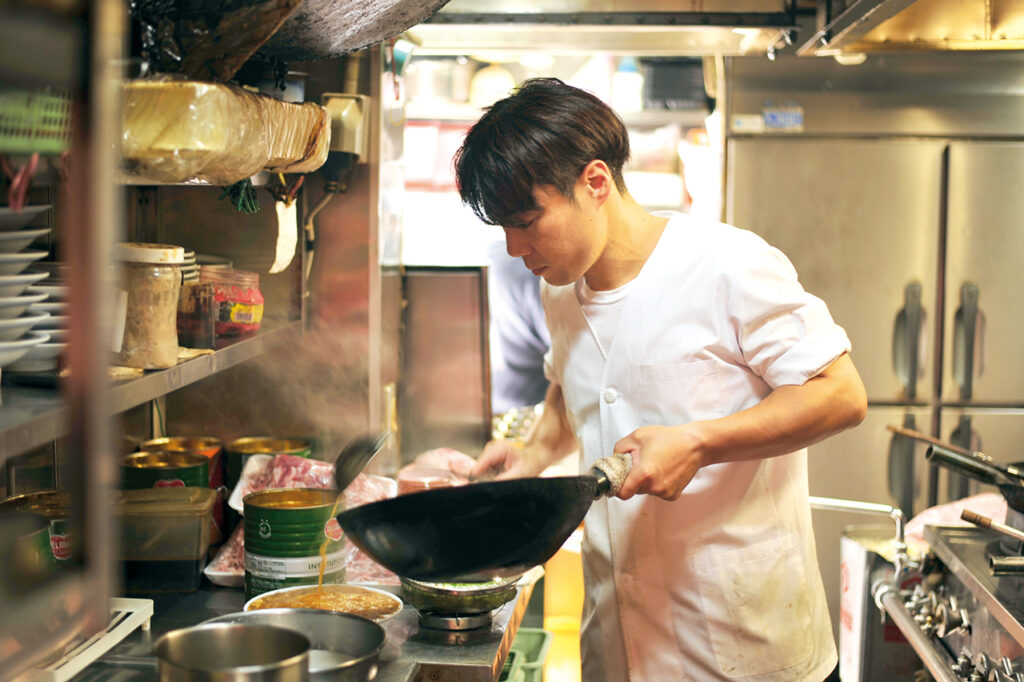 マルシン飯店 店主