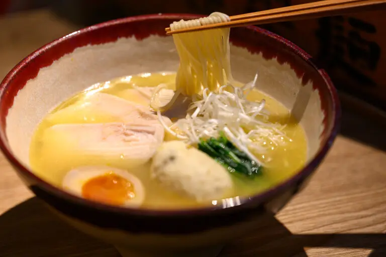 角打ちと麺 ばんさん 料理